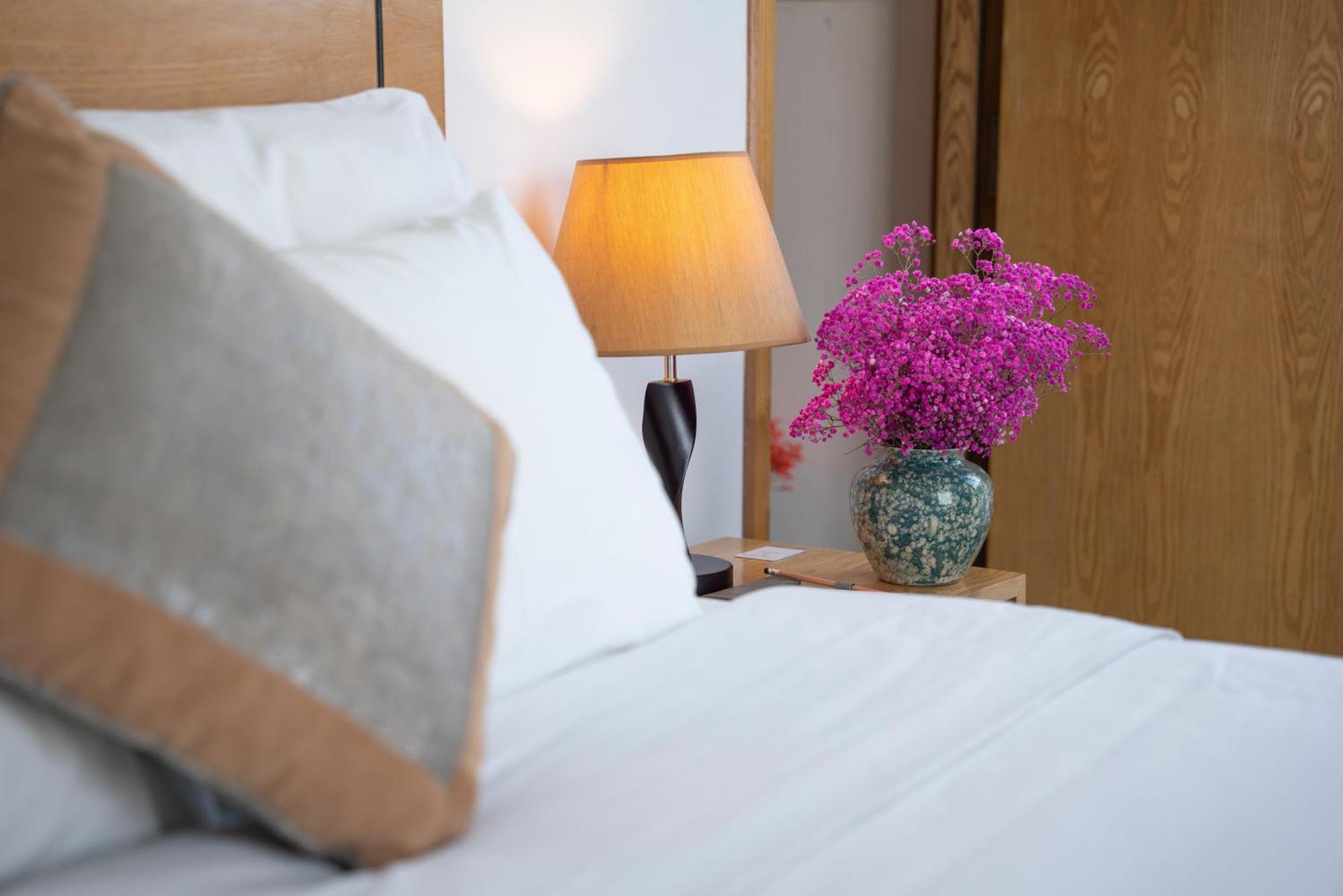 Parkside Sunline Hotel Ханой Экстерьер фото