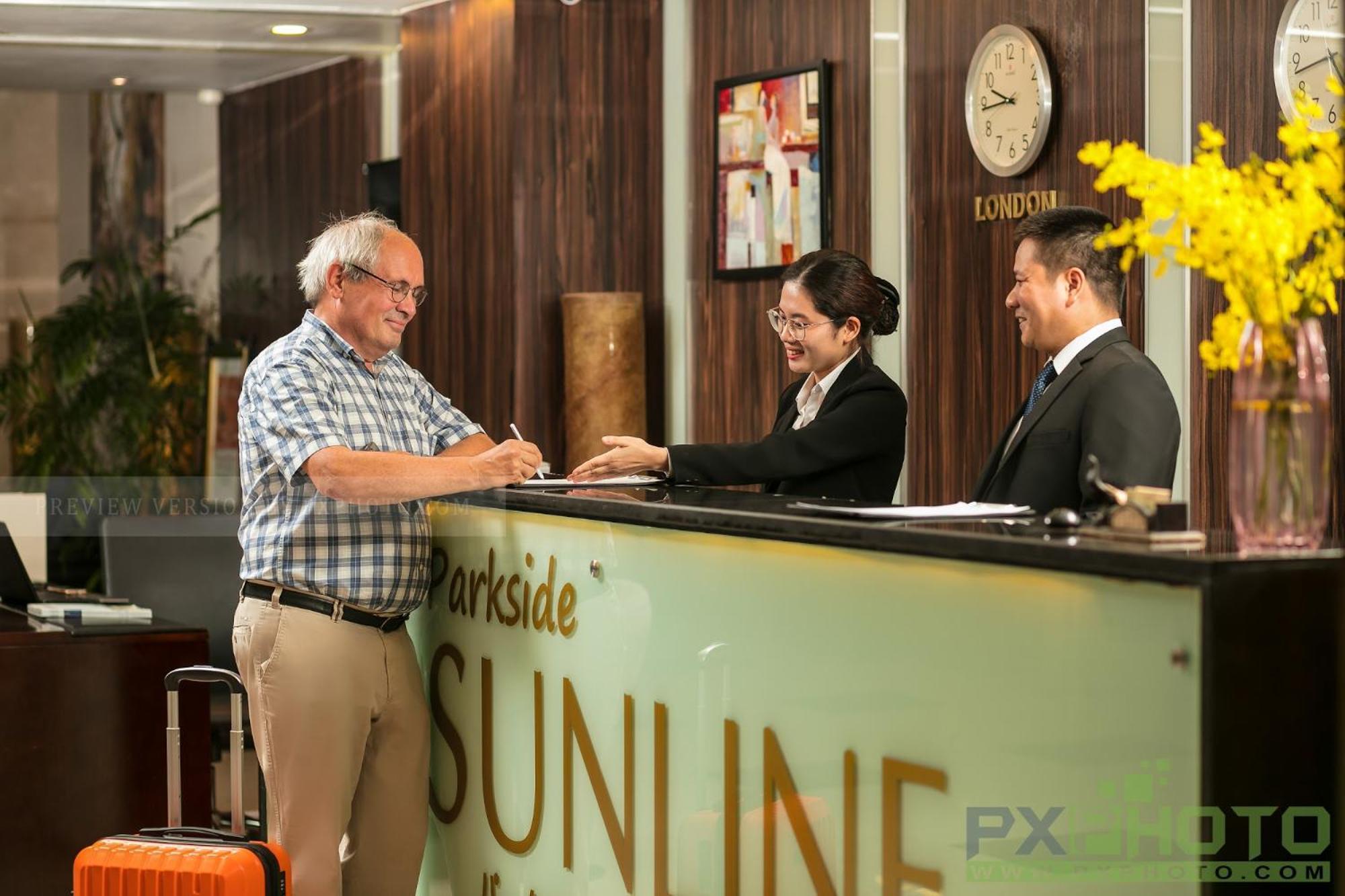 Parkside Sunline Hotel Ханой Экстерьер фото